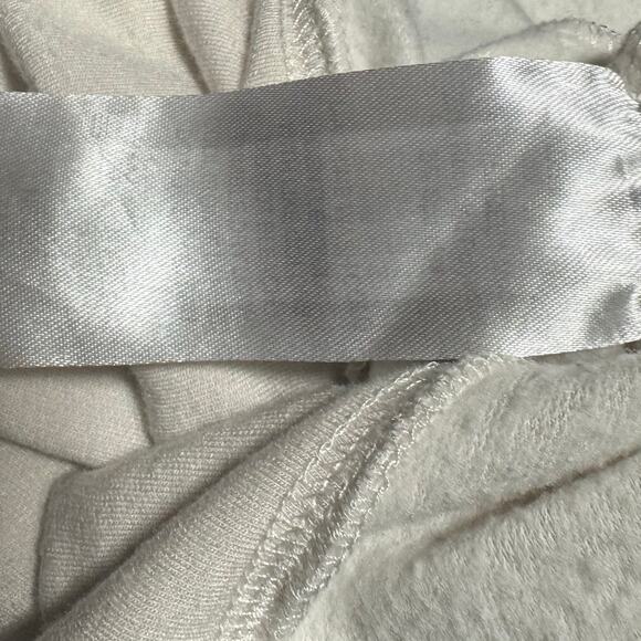 QUINCE Super Soft Fleece Crew in Off White Size Medium - Picture 5 of 5